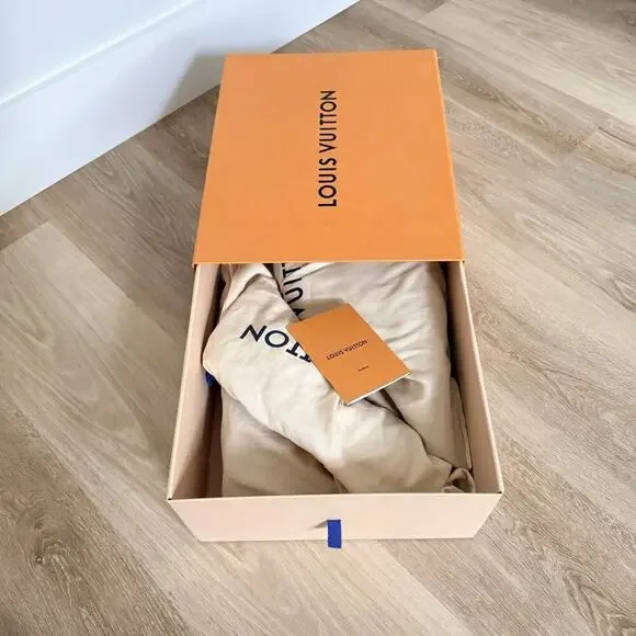 Louis Vuitton Jumble Flat Ankle Boot Size 38 7 7.5 Pointed Toe Leather NIB New - Picture 16 of 16